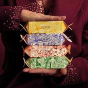 L'Occitane Hand & Body Christmas Crackers Collection