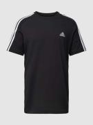 ADIDAS SPORTSWEAR T-Shirt mit Label-Stitching in Black, Größe L