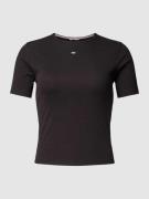 Tommy Jeans Curve PLUS SIZE T-Shirt mit Label-Stitching in Black, Größ...