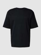 REVIEW T-Shirt mit Label-Detail in Black, Größe XS