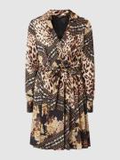 Marciano Guess Kleid mit Allover-Muster in Mittelbraun, Größe 40