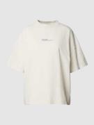 Pegador Oversized T-Shirt mit Label-Print Modell 'NAVISK' in Offwhite,...