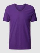 MCNEAL T-Shirt mit V-Ausschnitt in Purple, Größe M