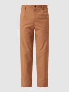 BEN SHERMAN Relaxed Tapered Fit Chino mit Stretch-Anteil in Beige, Grö...