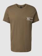 BOSS T-Shirt mit Label-Print in Oliv, Größe S