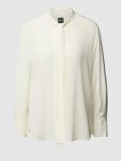 BOSS Blusenshirt aus Seide Modell 'Bitoa' in Offwhite, Größe 46