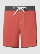 Quiksilver Badehose mit Label-Patch Modell 'ORIGINAL SCALLOP' in Rot, ...
