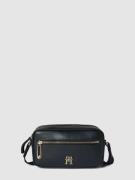Tommy Hilfiger Camera Bag mit Label-Details Modell 'ICONIC' in Black, ...