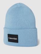 CK Calvin Klein Beanie mit Label-Detail in Hellblau, Größe One Size