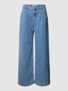 Noisy May Flared Jeans mit Knopf- und Reißverschluss Modell 'KENJA' in...
