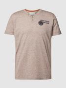 Tom Tailor T-Shirt mit Label-Patch in Beige Melange, Größe S