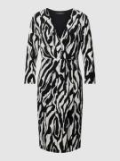 comma Knielanges Kleid mit Allover-Muster in Black, Größe 38
