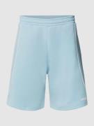 REVIEW Shorts mit elastischem Bund in Eisblau, Größe M