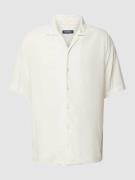 MCNEAL Tailored Fit Freizeithemd mit Reverskragen in Offwhite, Größe S