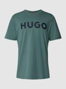HUGO T-Shirt mit Motiv-Print und Logo-Print sowie Regular Fit in Mint,...