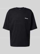 REVIEW T-Shirt mit Label-Detail in Black, Größe XL