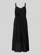 Marc Cain Knielanges Kleid mit Lochstickerei in Black, Größe 34