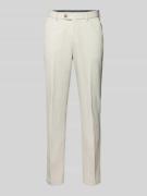 Hiltl Slim Fit Hose mit Bügelfalten Modell 'Porter' in Kitt, Größe 48