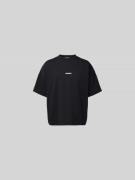 Bonsai Oversized T-Shirt mit Stehkragen in Black, Größe S