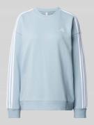 ADIDAS SPORTSWEAR Oversized Sweatshirt mit Label-Stitching in Hellblau...