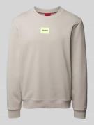HUGO Sweatshirt mit Label-Patch in Hellgrau, Größe XXL