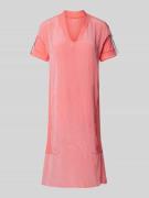 Marc Cain Knielanges Kleid in unifarbenem Design mit V-Ausschnitt in K...