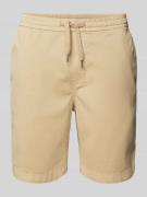 URBAN CLASSICS Regular Fit Shorts mit elastischem Bund in Sand, Größe ...
