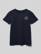 Tommy Hilfiger Teens T-Shirt mit Label-Print in Marine, Größe 152