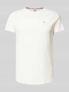 Tommy Jeans Slim Fit T-Shirt mit Logo-Stitching in Offwhite, Größe L