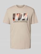 ARMANI EXCHANGE T-Shirt mit Label-Print in Beige, Größe L