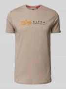 Alpha Industries T-Shirt mit Label-Print in Beige, Größe L