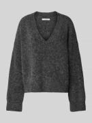 Gestuz Oversized Strickpullover mit V-Ausschnitt Modell 'Alpha' in Ant...