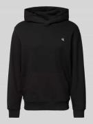 Calvin Klein Jeans Hoodie mit Logo-Print und Känguru-Tasche in Black, ...