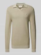 s.Oliver RED LABEL Regular Fit Strickpullover mit Label-Patch in Beige...