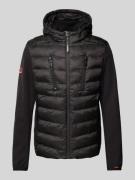 Superdry Softshell-Jacke mit Reißverschlusstaschen in Black, Größe S