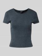 Gina Tricot Slim Fit T-Shirt im Used-Look in Black, Größe L