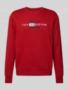 Tommy Hilfiger Sweatshirt mit Label-Stitching in Dunkelrot, Größe L