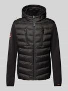 Superdry Softshell-Jacke mit Reißverschlusstaschen in Black, Größe L