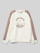 adidas Originals Sweatshirt mit Label-Print in Offwhite, Größe 140