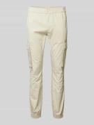 Calvin Klein Jeans Skinny Fit Cargohose mit Label-Patch in Offwhite, G...