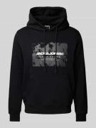 Jack & Jones Comfort Fit Hoodie aus Baumwoll-Mix mit gummiertem Print ...