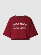 Tommy Hilfiger Cropped T-Shirt mit Label-Stitching in Rot, Größe L