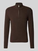 SELECTED HOMME Strickpullover mit Stehkragen Modell 'THEO' in Mittelbr...