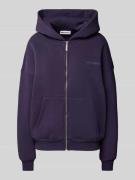 Review Sweatjacke mit Label-Schriftzug in Purple, Größe L