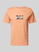 Jack & Jones T-Shirt mit Label-Print in Apricot, Größe M