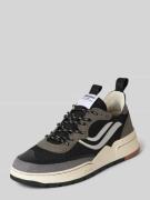 Genesis Sneaker mit Label-Patch in Black, Größe 46