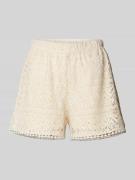 Vero Moda Shorts mit Lochmuster in Beige, Größe M