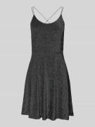 Only A-Linie Minikleid mit Glitzer-Effekt Modell 'TANNY' in Silber, Gr...