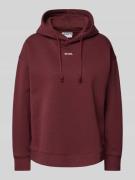 Jake*s Casual Comfort Fit Hoodie mit Statement-Print in Bordeaux, Größ...