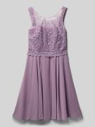 G.O.L. Kleid mit Zierperlenbesatz in Flieder, Größe 152